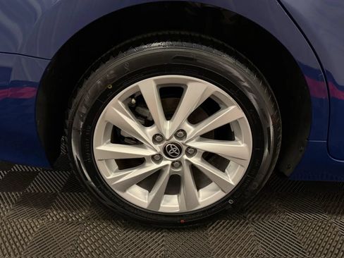 Used 2024 Toyota Camry LE FWD image 17