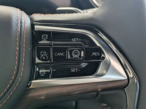 New 2025 Jeep Grand Cherokee L Summit w/ Advanced Protech Group IV image 25