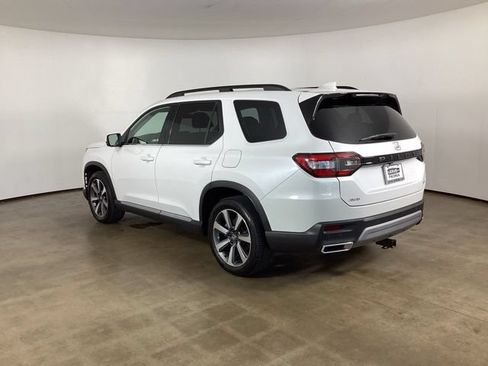 Used 2024 Honda Pilot Elite image 14