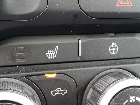 Used 2019 RAM 1500 Sport w/ Level 2 Equipment Group image 24