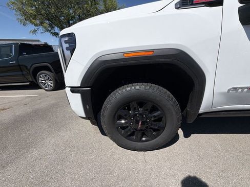 New 2026 GMC Sierra 2500 AT4 w/ AT4 Premium Plus Package AWD/4WD image 10