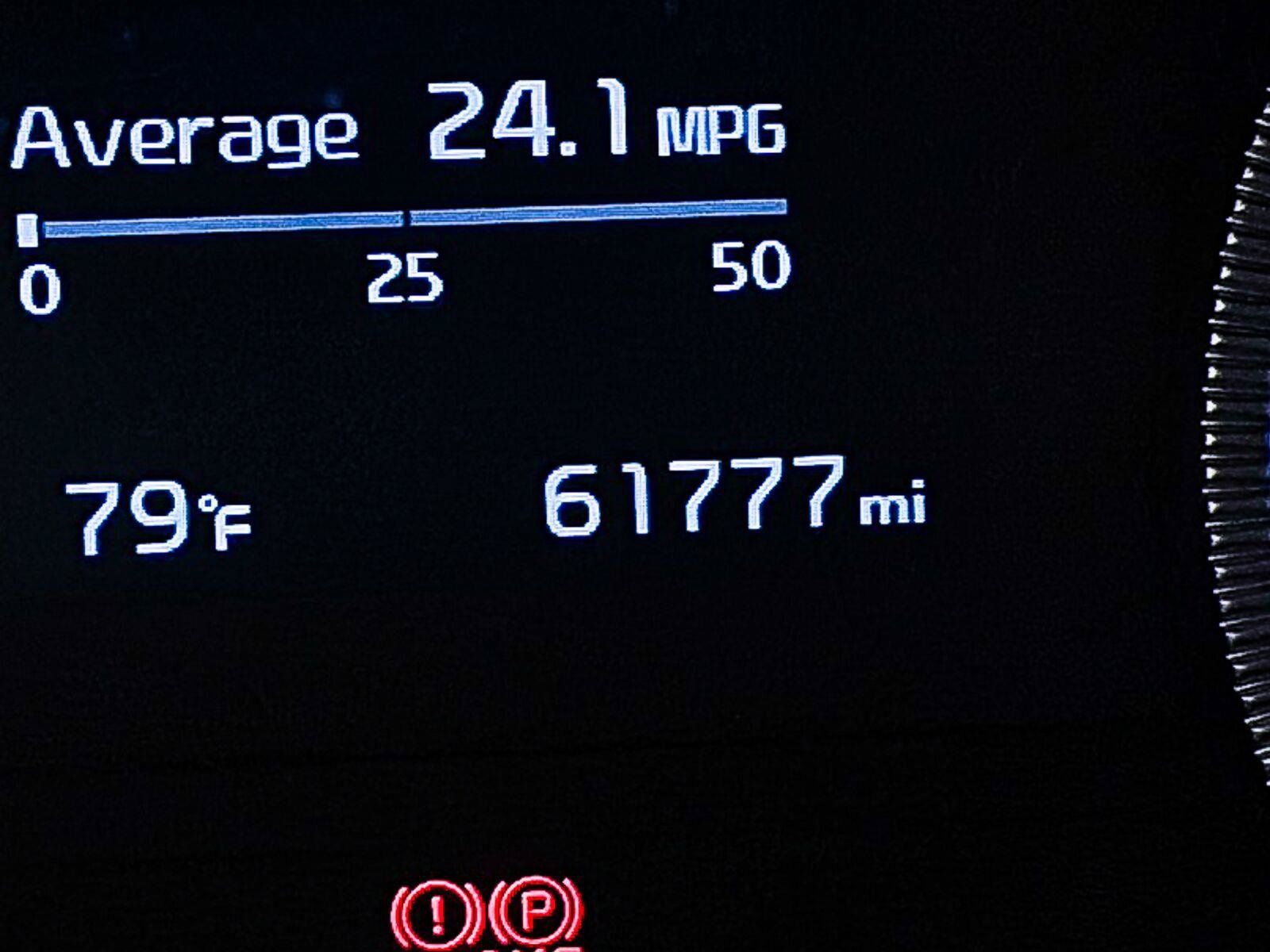 Used 2022 Kia Telluride LX FWD image 30