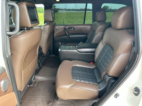 Used 2020 Nissan Armada Platinum w/ Platinum Reserve Package AWD/4WD image 23