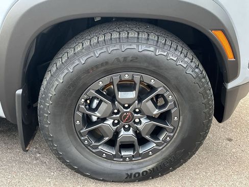 Used 2023 Nissan Frontier Pro-X w/ Pro-X Premium Package image 10