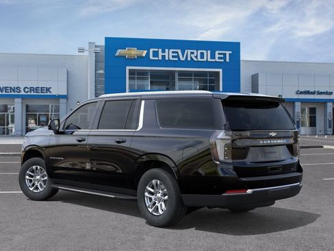 New 2026 Chevrolet Suburban LT w/ Comfort Package RWD image 5
