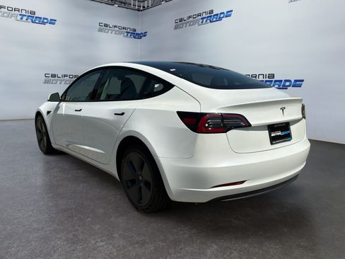 Used 2023 Tesla Model 3 Standard Range RWD image 7