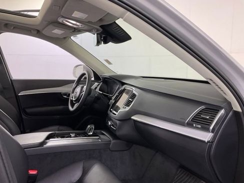 Certified 2023 Volvo XC90 B5 Core w/ Protection Package Premier image 31