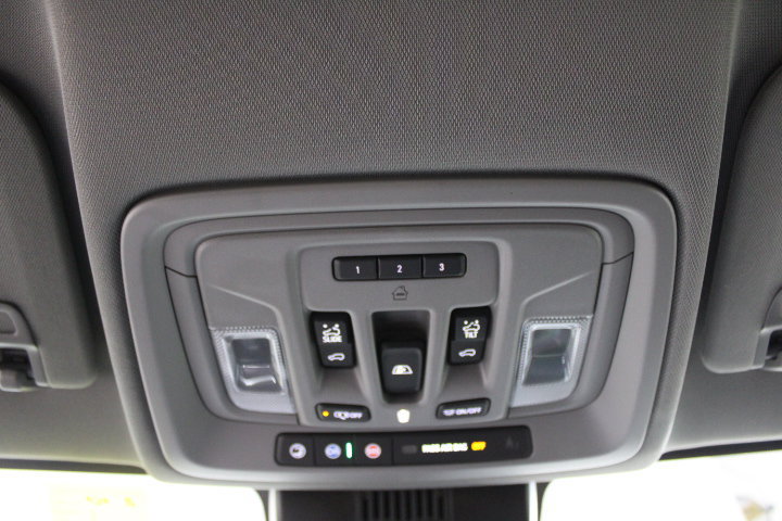 Used 2024 GMC Sierra 1500 Denali w/ Denali Reserve Package AWD/4WD image 45