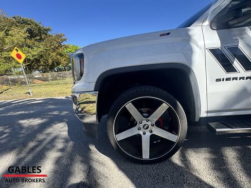 Used 2018 GMC Sierra 1500 2WD Double Cab image 26