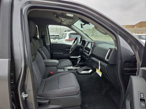 New 2026 Nissan Frontier SV w/ SV Convenience Package AWD/4WD image 15