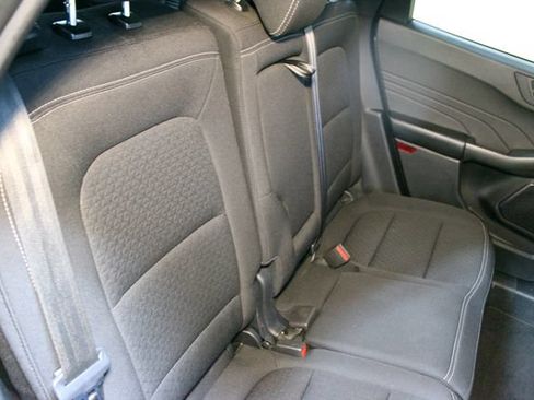 Used 2024 Ford Escape Active AWD/4WD image 9