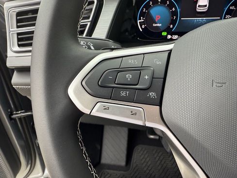 New 2026 Volkswagen Atlas Cross Sport SE image 16