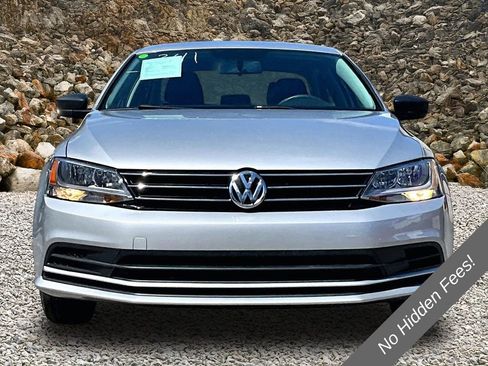 Used 2016 Volkswagen Jetta S FWD image 3