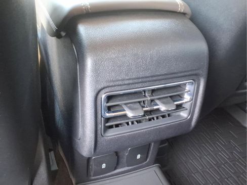 Used 2023 Lincoln Corsair AWD w/ Equipment Group 101A image 13