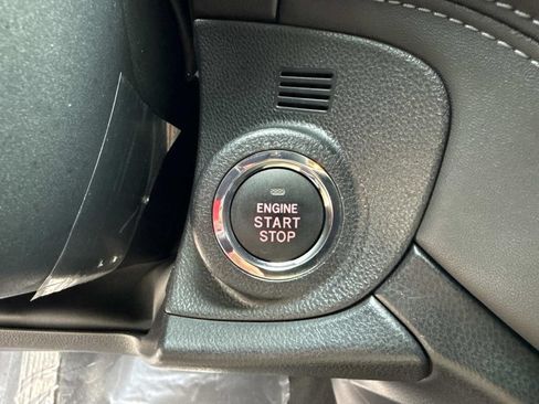 Used 2022 Subaru Outback Limited XT AWD/4WD image 37