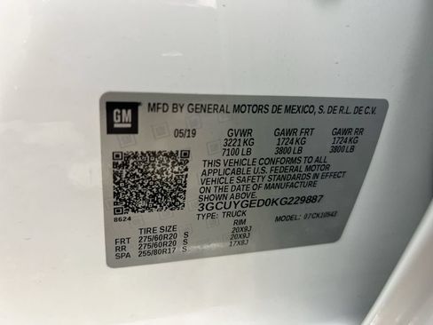 Used 2019 Chevrolet Silverado 1500 LTZ AWD/4WD image 27