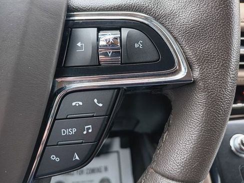 Used 2022 Lincoln Nautilus AWD image 8