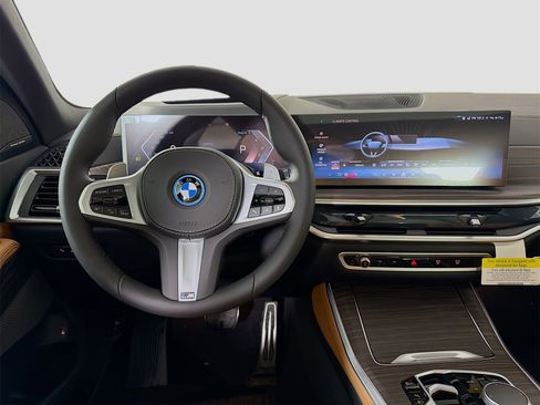New 2026 BMW X5 xDrive50e w/ M Sport Package image 26