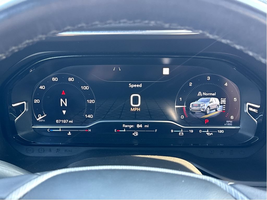 Used 2023 GMC Yukon XL Denali Ultimate AWD/4WD image 19