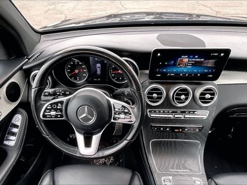 Used 2022 Mercedes-Benz GLC 300 image 5