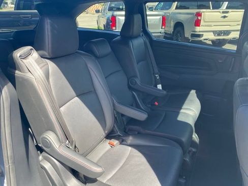 Used 2025 Honda Odyssey Sport-L image 37