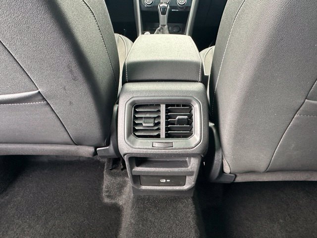 Used 2023 Volkswagen Taos SE w/ Panoramic Sunroof Package AWD/4WD image 29
