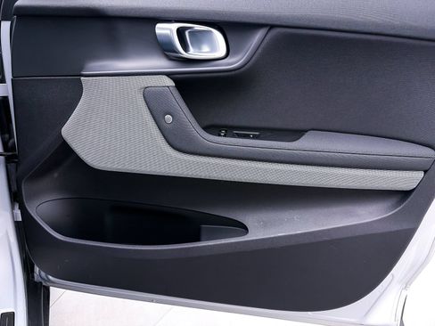 Used 2022 Polestar Polestar 2 w/ Plus Package AWD/4WD image 35