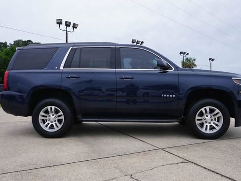 Used 2017 Chevrolet Tahoe LT w/ Luxury Package RWD image 3