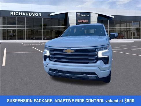 Used 2024 Chevrolet Silverado 1500 High Country image 4