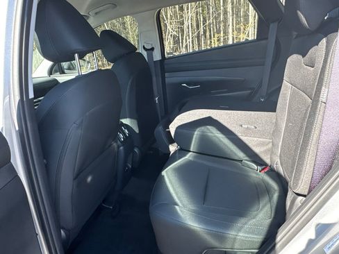 New 2026 Hyundai Tucson Blue SE image 10