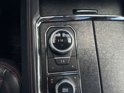 Used 2022 Ford Expedition Max Limited AWD/4WD image 47