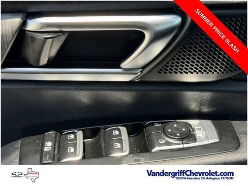 Used 2024 Kia Telluride EX w/ EX Captain's Chair Package FWD image 21