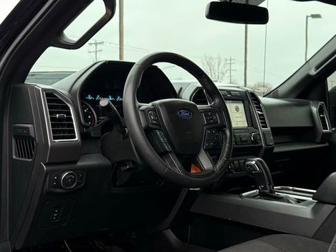 Used 2016 Ford F150 XLT w/ Equipment Group 302A Luxury image 12