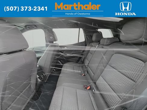 Used 2025 Chevrolet Equinox LT AWD/4WD image 12