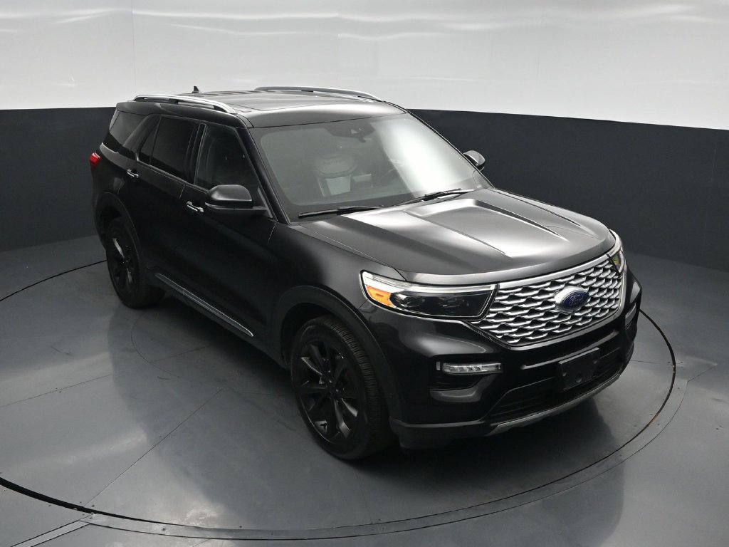 Used 2022 Ford Explorer Platinum w/ Equipment Group 601A AWD/4WD image 39