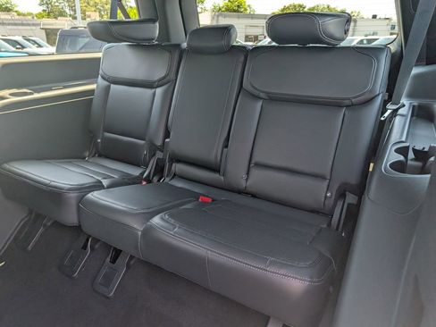 New 2026 Ford Expedition Max Platinum w/ Stealth Performance Package AWD/4WD image 7