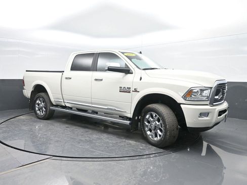 Used 2017 RAM 2500 Limited image 4