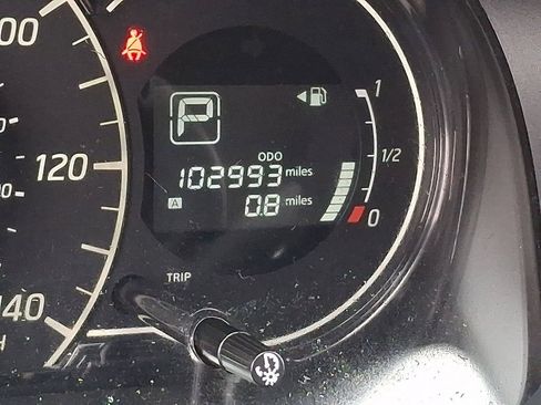 Used 2017 Nissan Versa Note SV FWD image 20