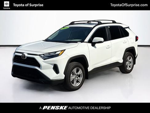 Certified 2025 Toyota RAV4 XLE w/ Convenience Package FWD image 1