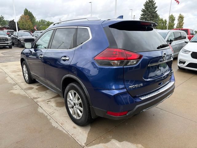 Used 2018 Nissan Rogue SV w/ Premium Package AWD/4WD image 4