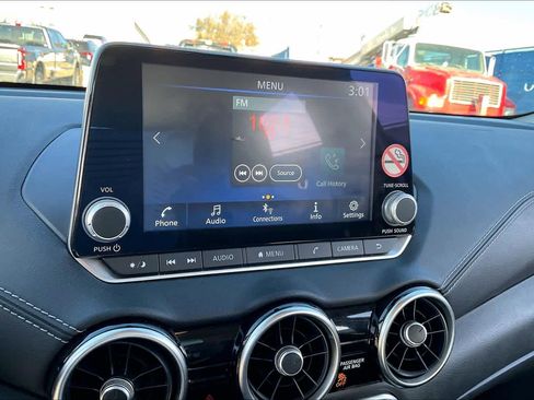 Used 2024 Nissan Sentra SV w/ All-Weather Package image 33