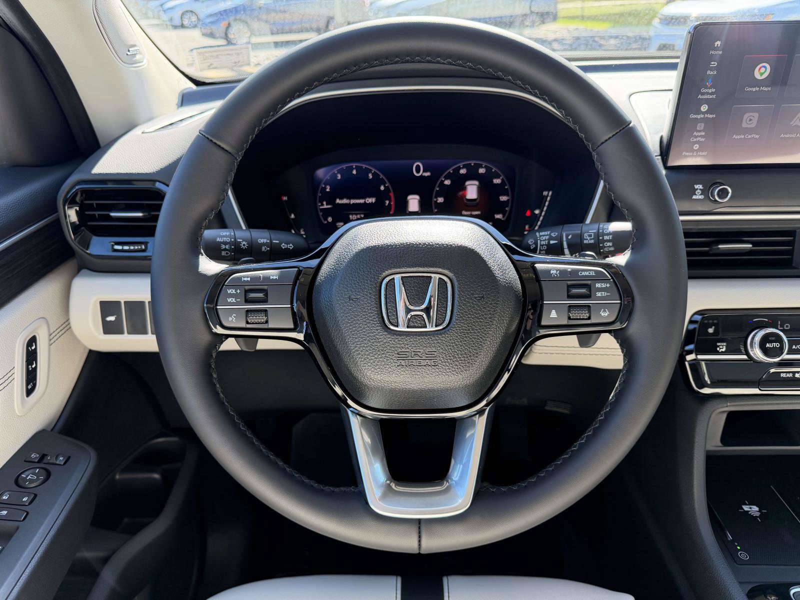 New 2026 Honda Pilot Touring image 9