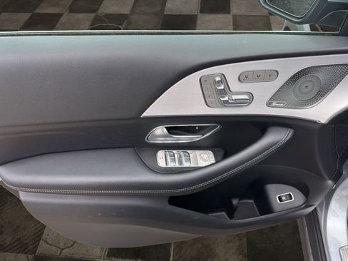 Used 2025 Mercedes-Benz GLE 350 4MATIC image 14