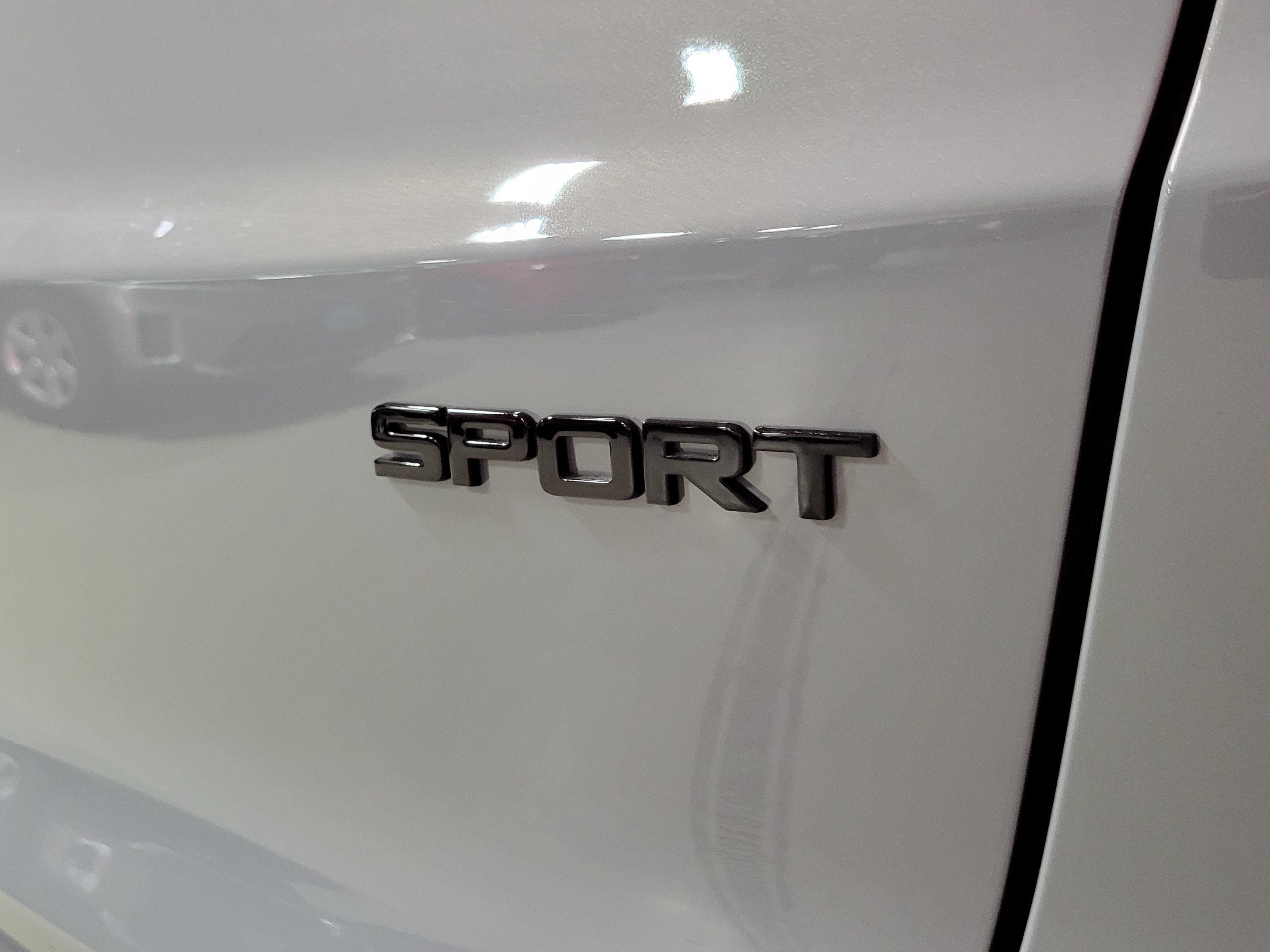 Certified 2026 Honda CR-V Sport image 8