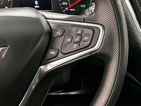 Used 2023 Chevrolet Malibu LT image 12