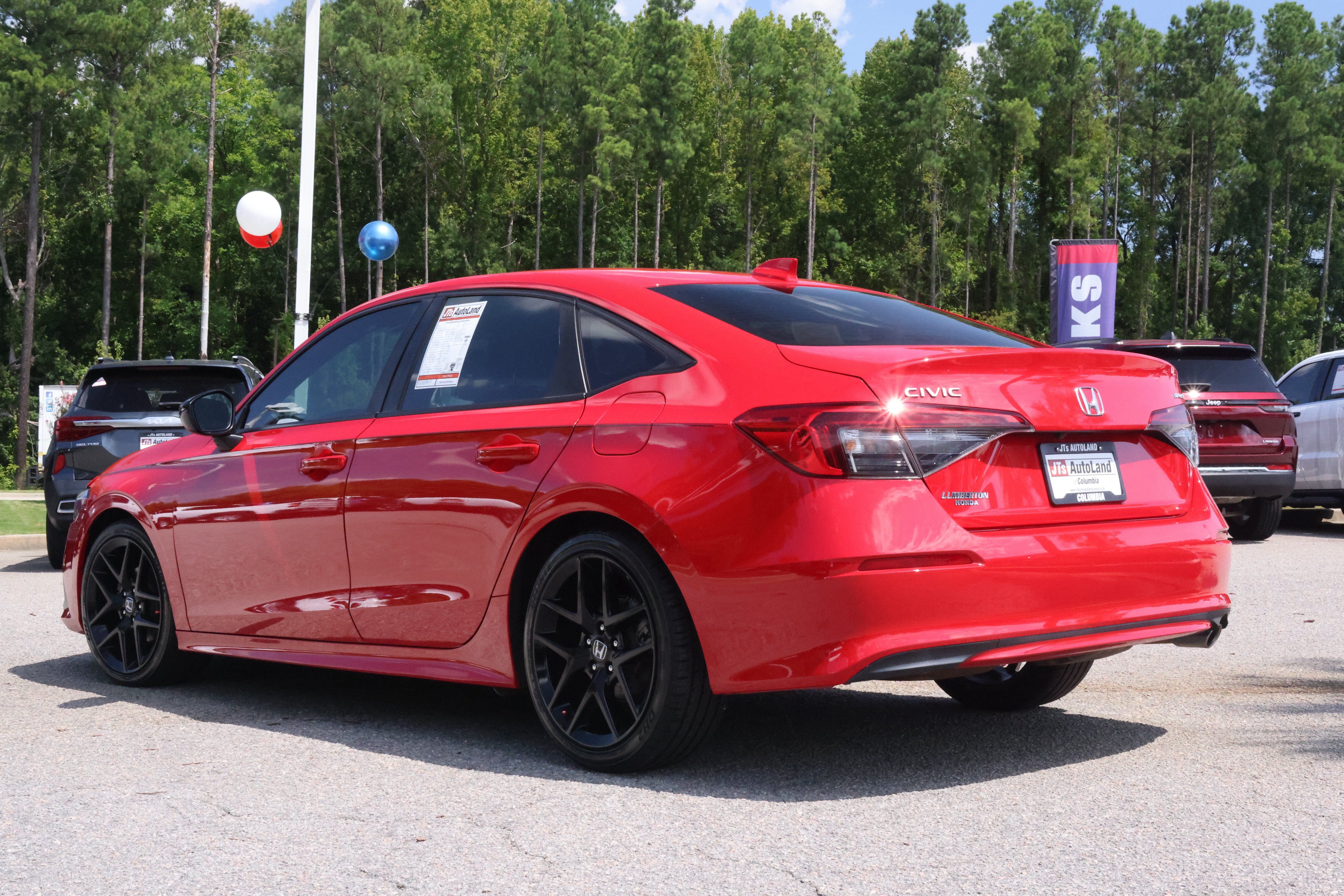 Used 2023 Honda Civic Sport image 3