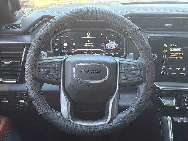 Used 2023 GMC Sierra 1500 Denali Ultimate AWD/4WD image 23