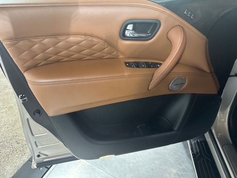 Used 2023 INFINITI QX80 Sensory w/ Cargo Package image 25