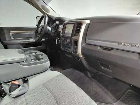Used 2016 RAM 2500 Big Horn AWD/4WD image 30
