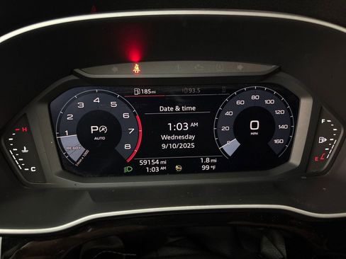 Used 2021 Audi Q3 2.0T Premium image 18